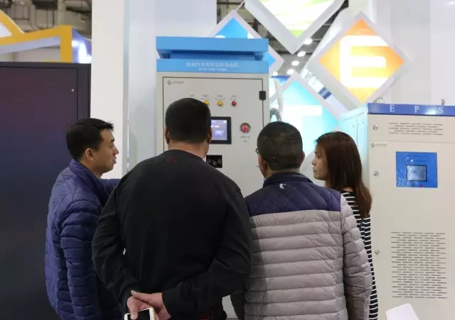 新葡萄8883官网AMG销售人员接待客户